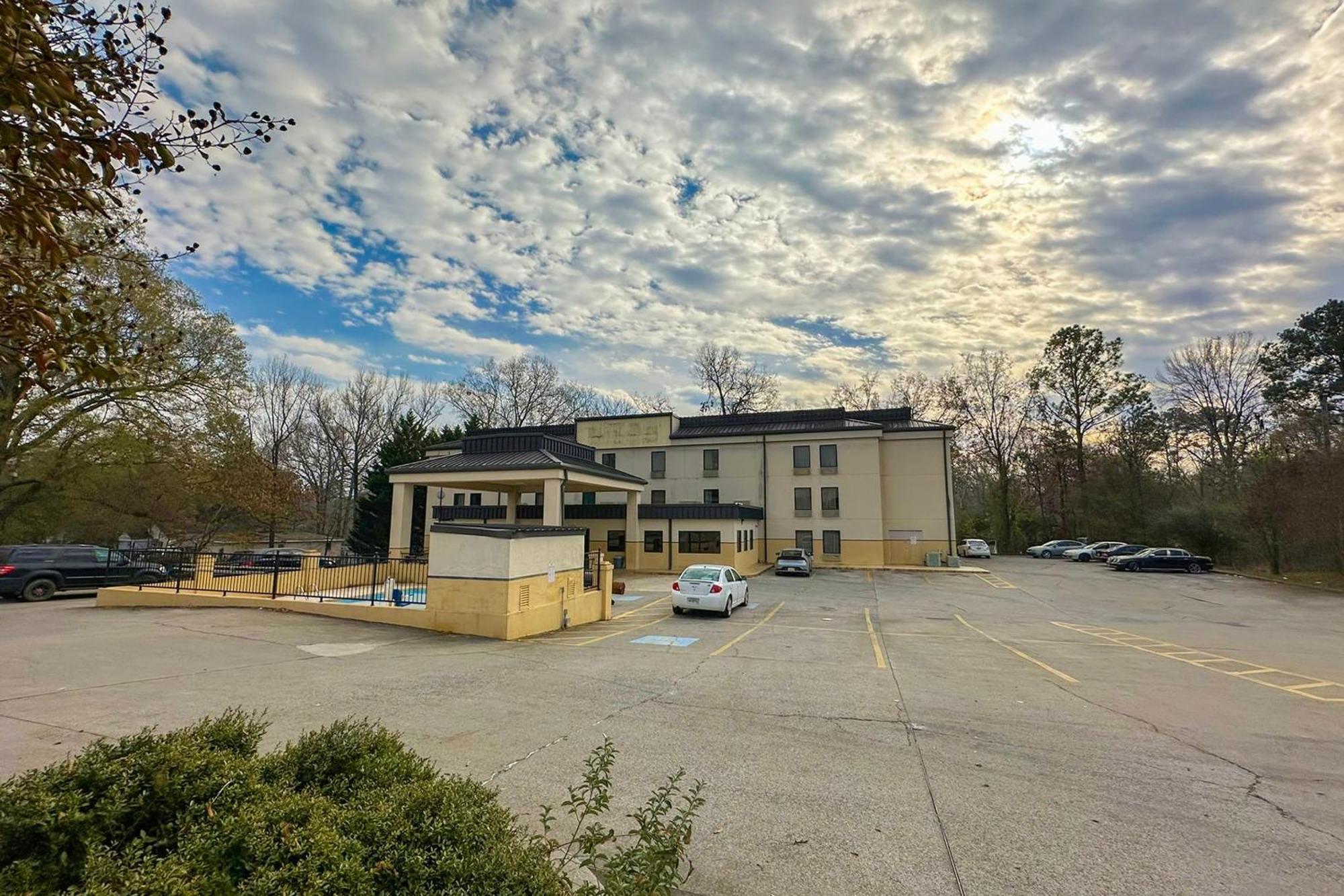 Oyo Hotel Rome West Ga Εξωτερικό φωτογραφία